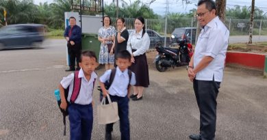 新学年郊区微型华校     持续迎来少数华裔生