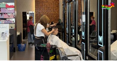 “龙抬头”理发好意头       理发店迎剪发人潮