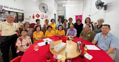 劳勿黄金年华福利公会 李运梅蝉联主席职