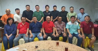 颜有志： 积极参与展览交流会  与全国同行密切联系