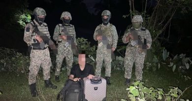 图从哥乐河进入我国 中国男子偷渡被捕