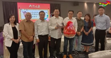 杨安山吁正视AI滥用  “学校应引导和纠正学生”