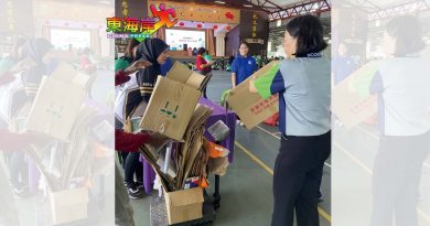 灌输环保重要性 明光华小学生“爱回收”