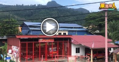 迎接新购置消防水罐车   玻璃口志消队  建车棚   大扫除