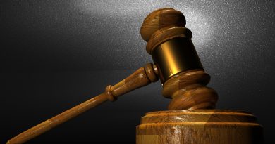 21岁男涉奸女学生 今被控不认罪