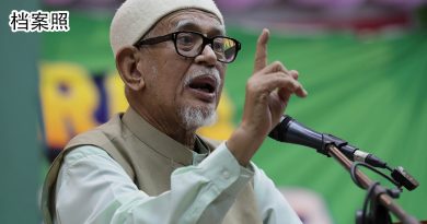 哈迪明入院治疗 儿吁全民为父祈祷