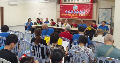 吕辉鹏：家长应鼓励孩子 建立终身学习意识