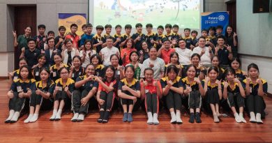 《青少年领袖培训工作坊》  50青少年积极参与
