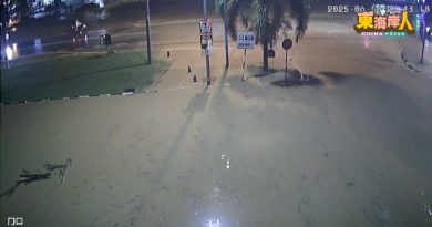今日东海岸 | 凌晨一场雨‧大路变小河 加叻商圈    又淹水