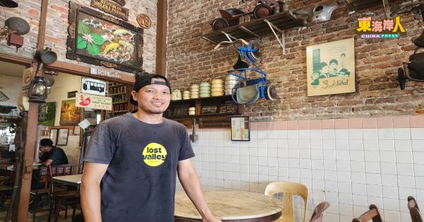 Selera Padang餐馆业者巴德鲁