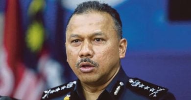 商人借壳经营涉毒交易 丹警关注多名可疑人士