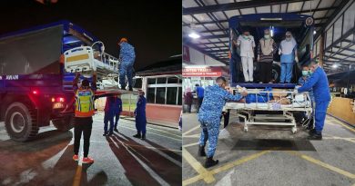 160公斤 进不了救护车 尾板罗厘转送超重病患