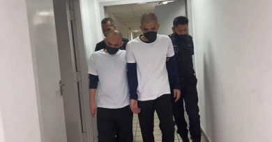马赛地藏冰毒罪成 2名前消拯员监30年 打12鞭