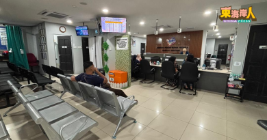 文冬登记局 不拥挤  一周后可领取新卡