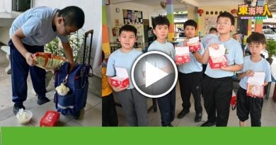 玻璃口华小庆儿童节   学生爽吃快餐领恩物